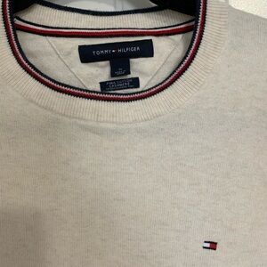 Tommy Hilfiger Cream Sweater with Red Accents